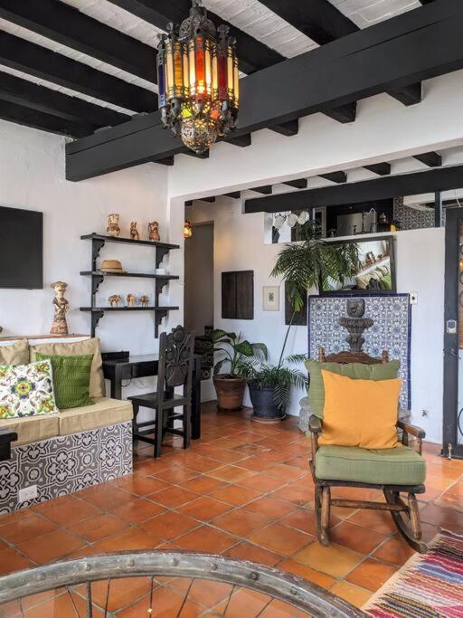 Experience Guanajuato's Magic From Casa Mirador! Сasa de vacaciones