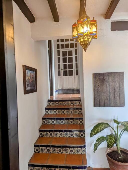 Experience Guanajuato's Magic From Casa Mirador! Сasa de vacaciones *